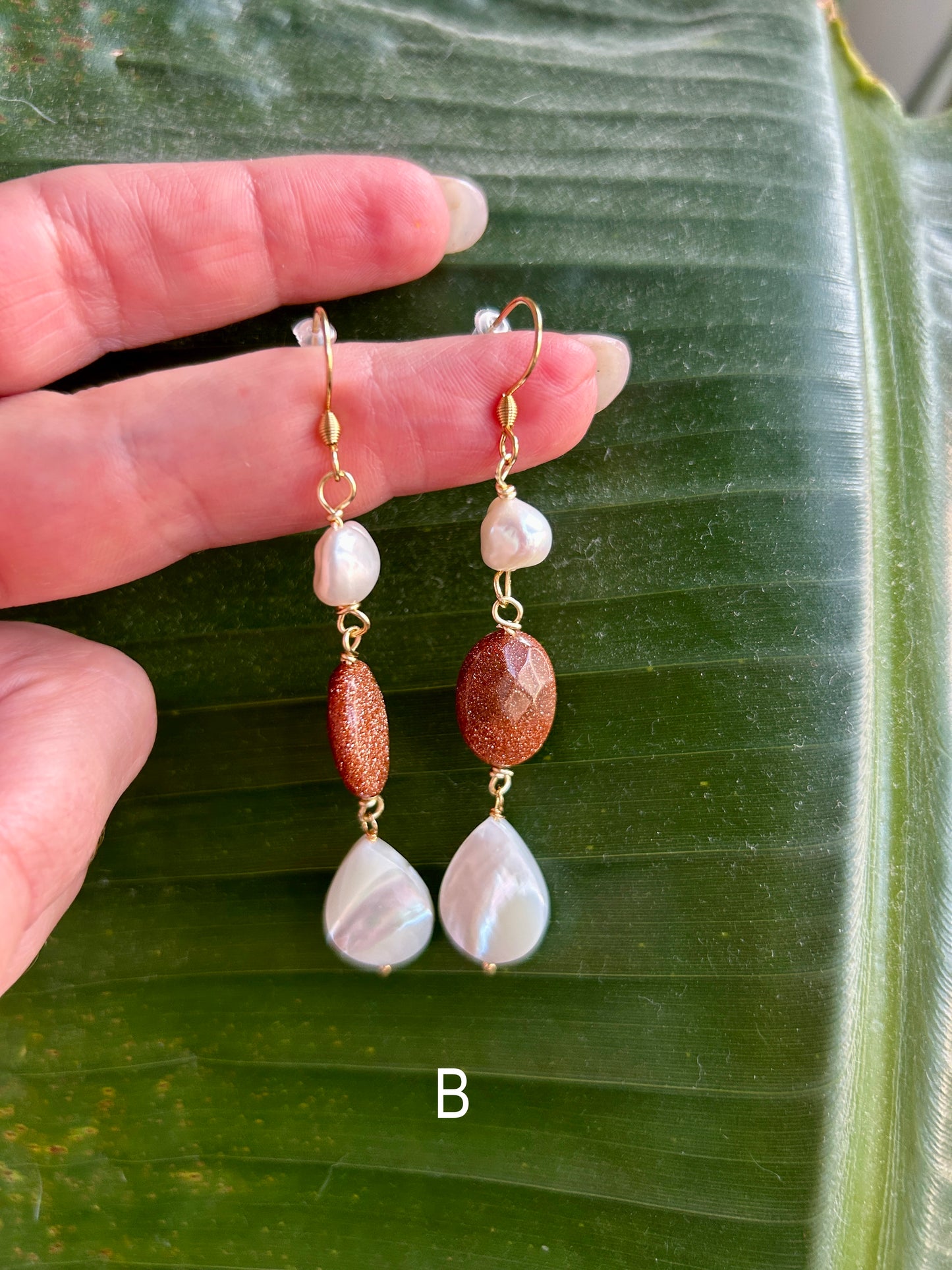 Albedo - dangling earrings - Fall Collection