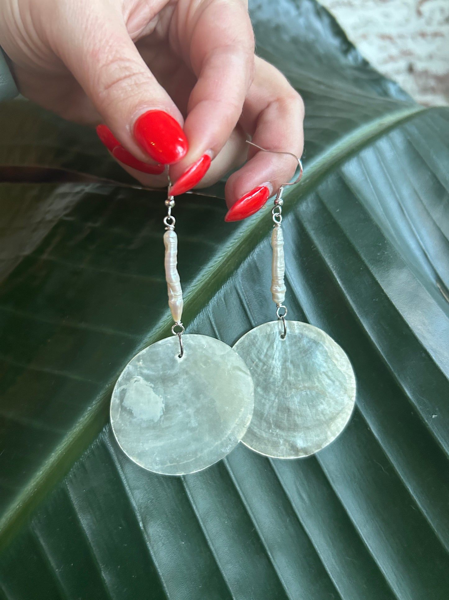 Capiz shell + pearl - Dangling Earrings
