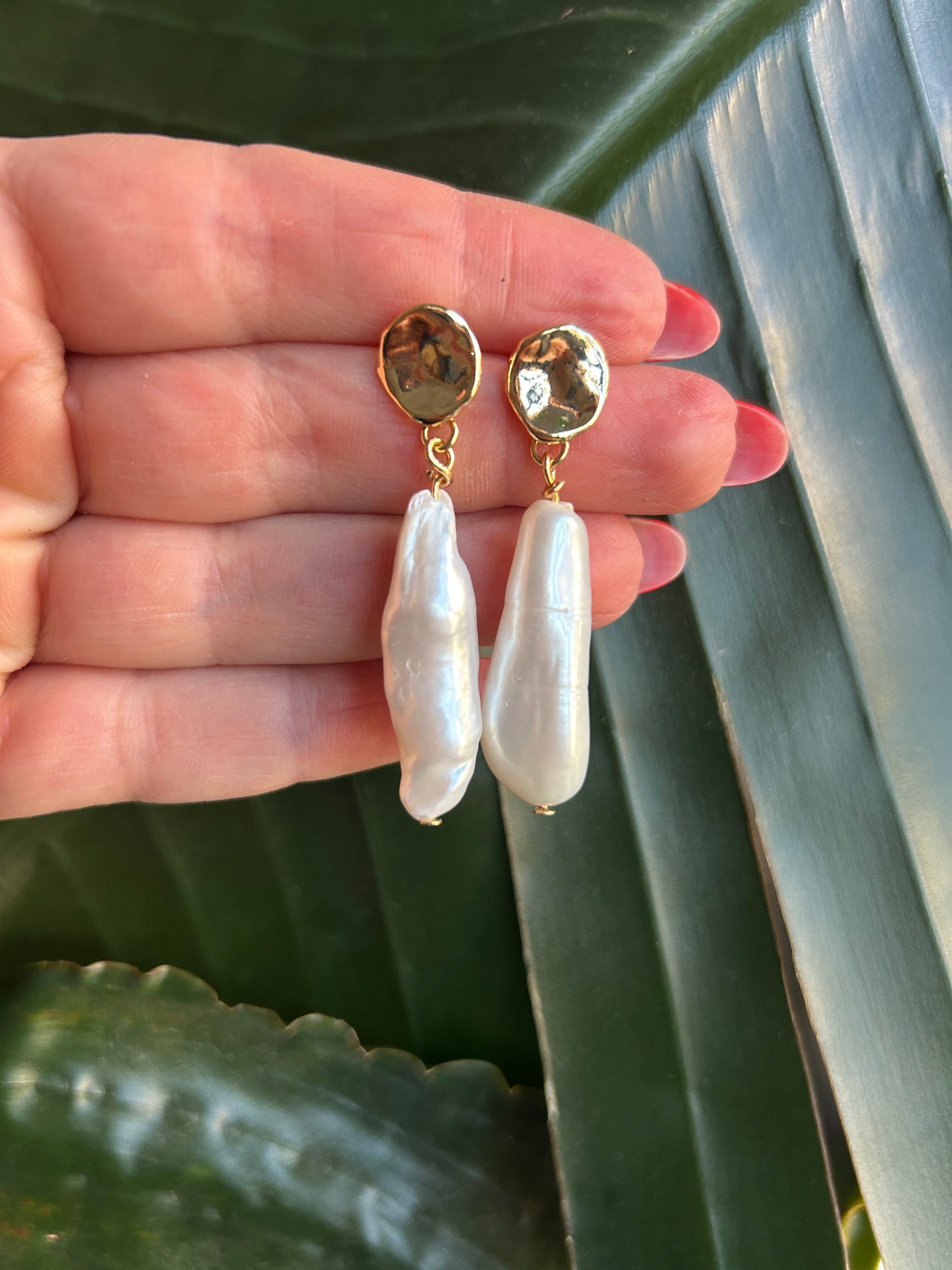 Wedding pearls - Biwa studs