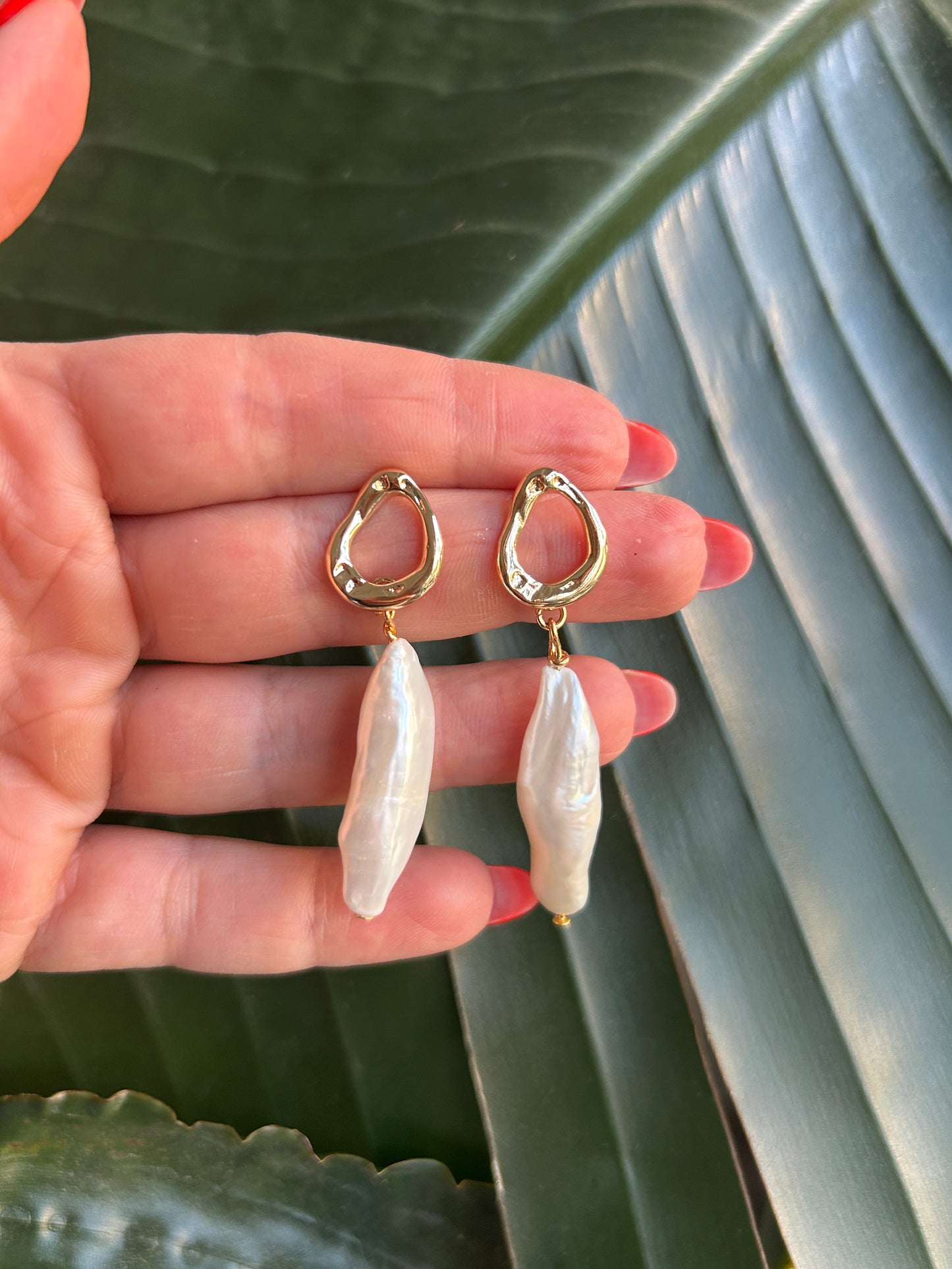 Wedding pearls - Biwa studs