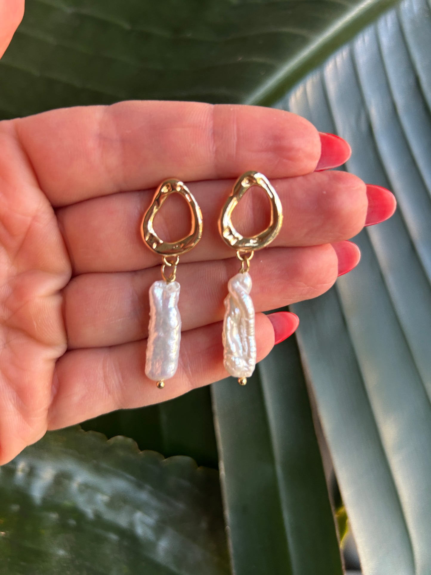 Wedding pearls - Biwa studs