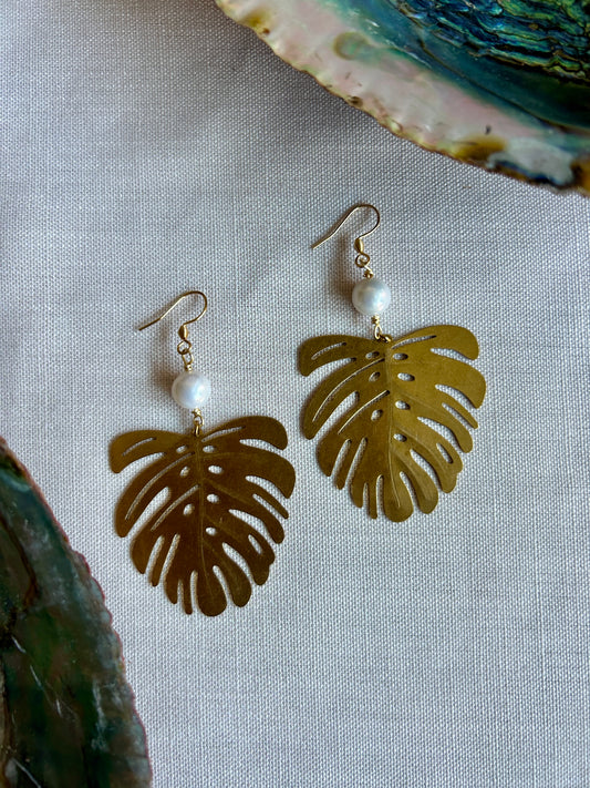 Gold Monstera Leaf Earrings